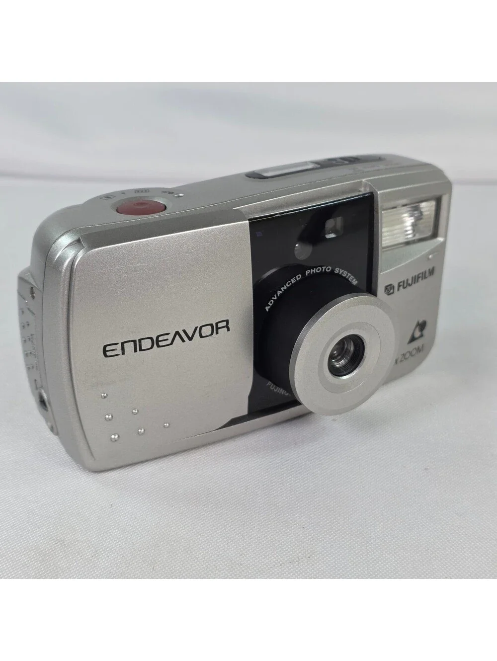 Fujifilm Endeavor 210ix Zoom APS Film Camera Silver Fujinon 22.5-45mm Lens